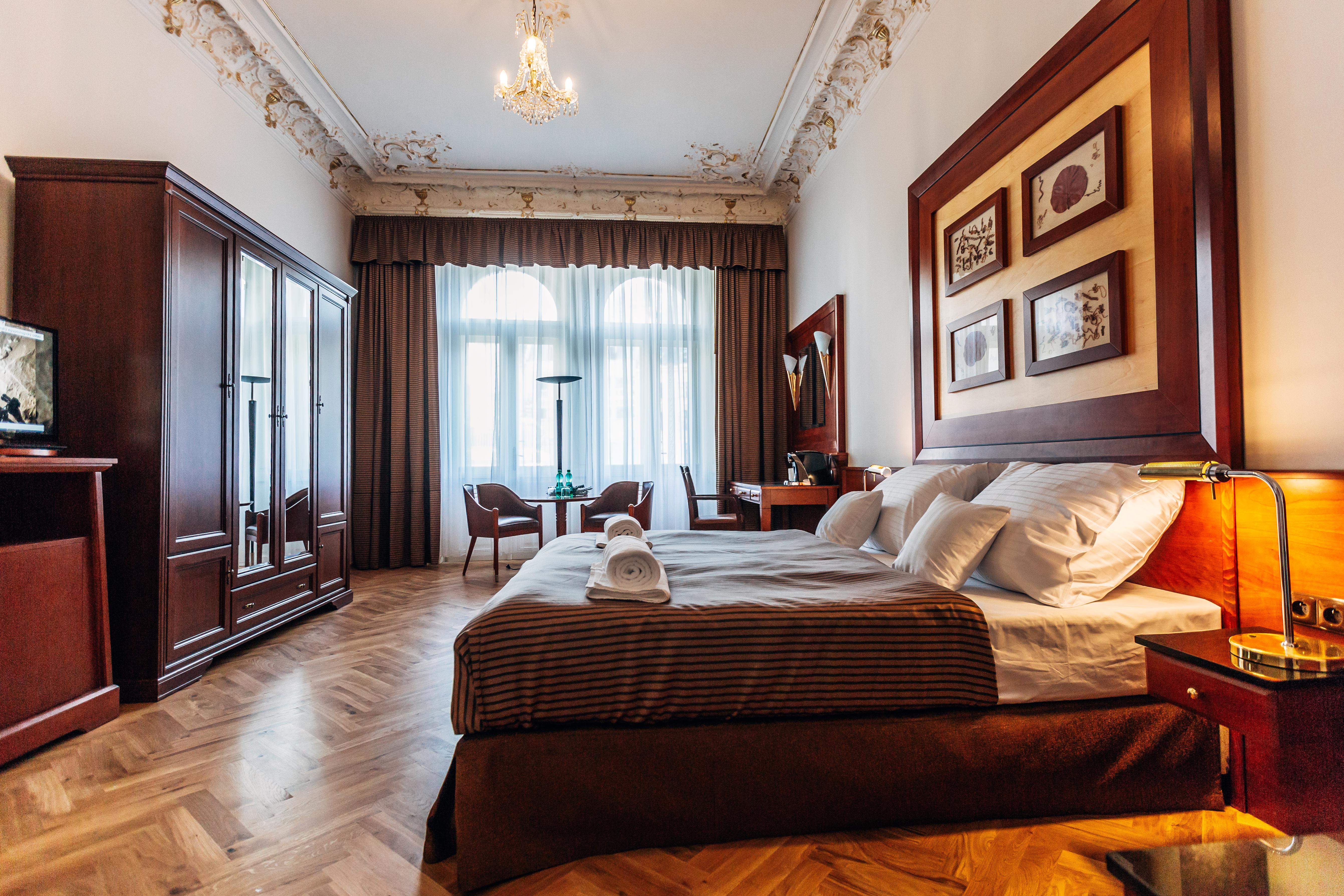 Hotel Kucera Karlsbad Buitenkant foto