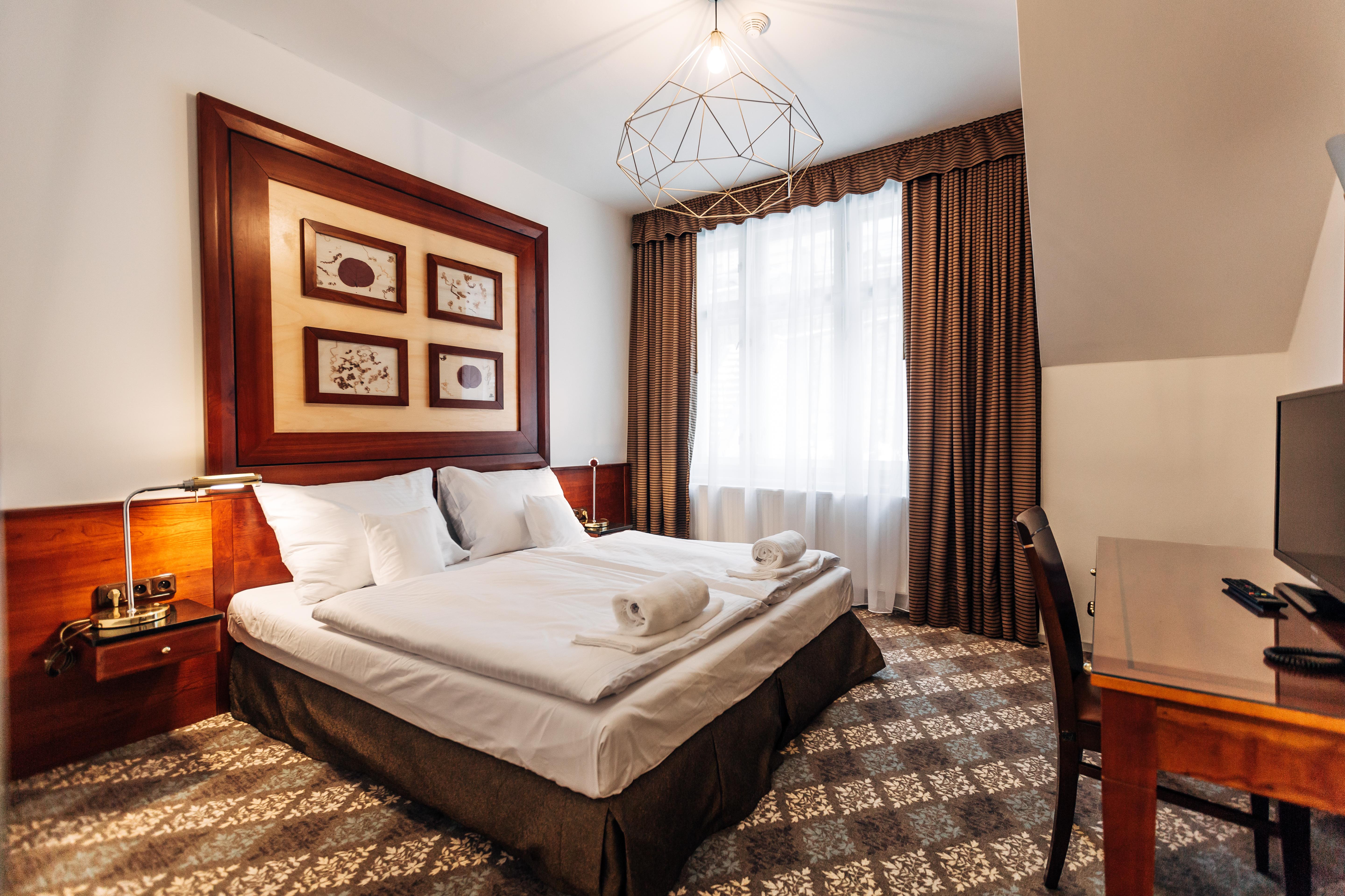Hotel Kucera Karlsbad Buitenkant foto