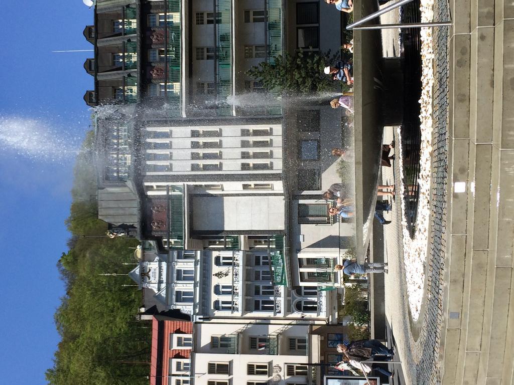 Hotel Kucera Karlsbad Buitenkant foto