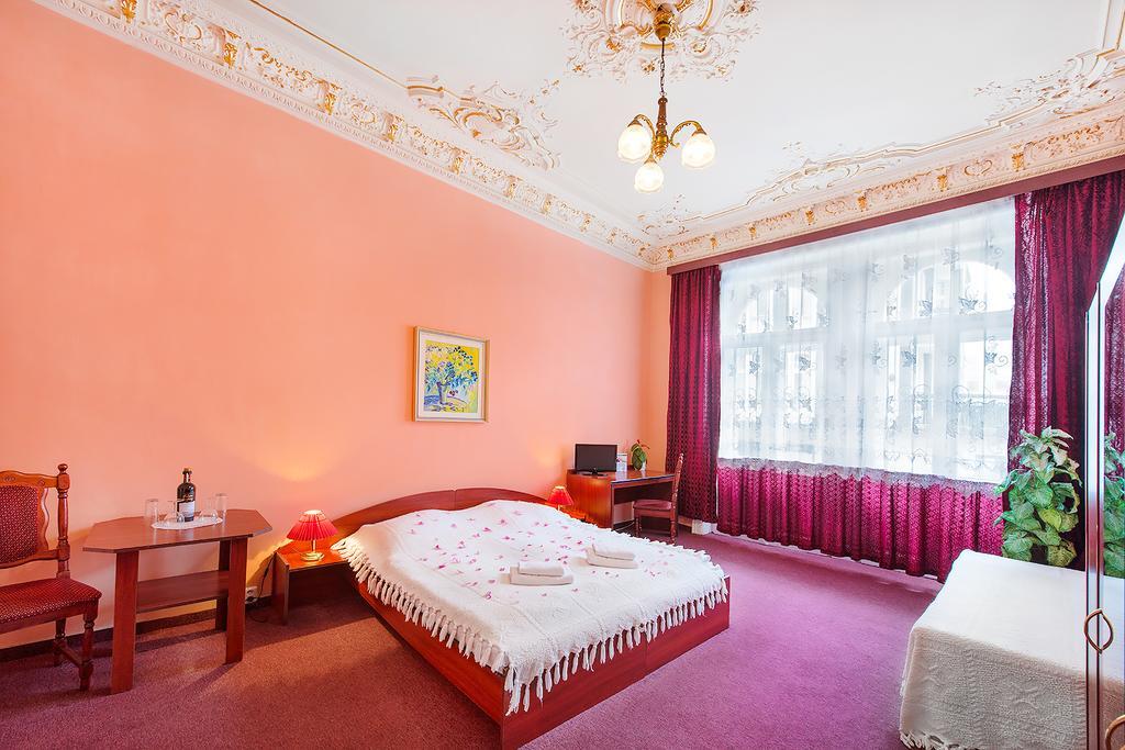 Hotel Kucera Karlsbad Kamer foto