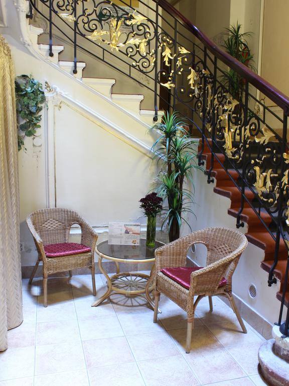 Hotel Kucera Karlsbad Buitenkant foto